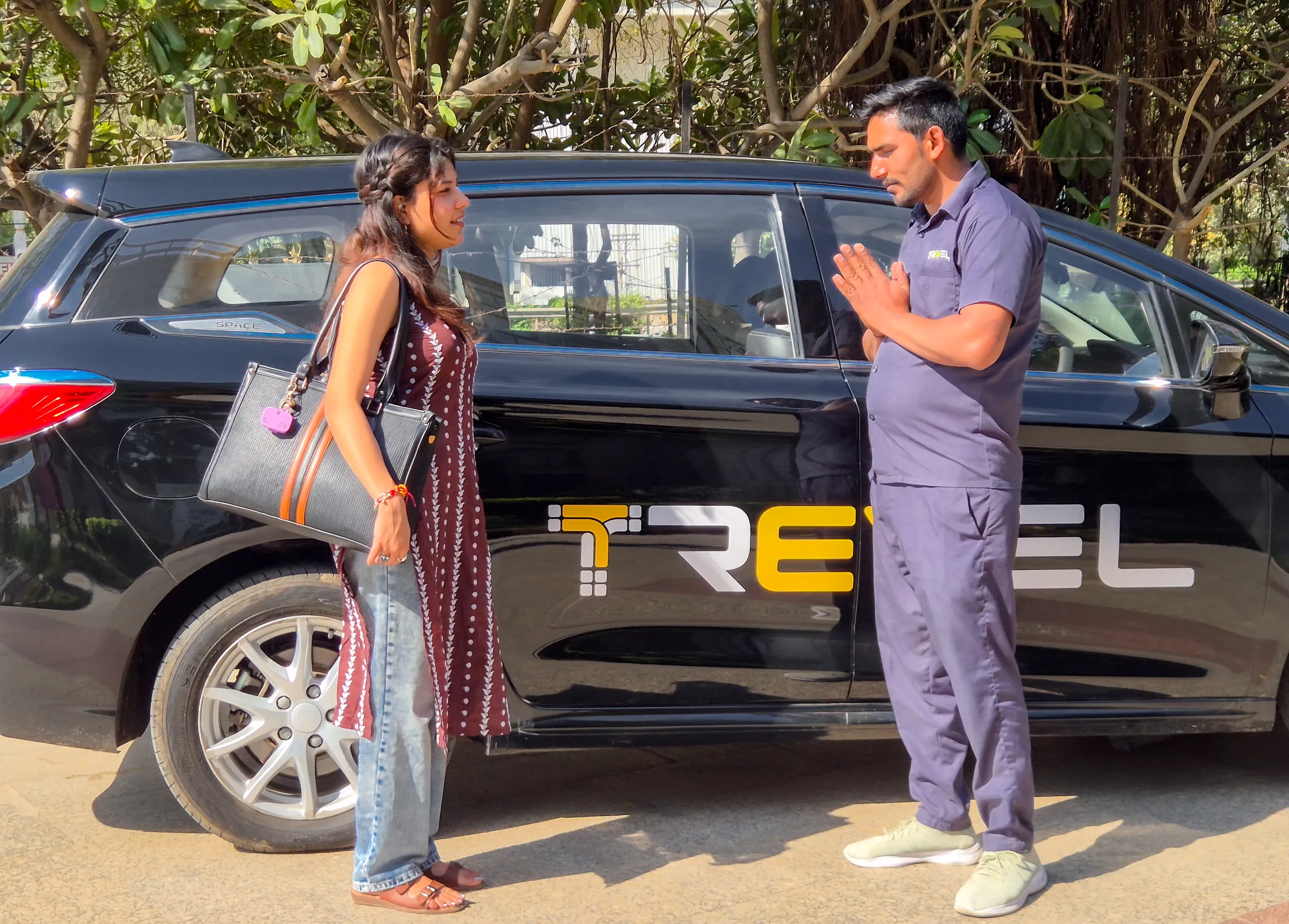 Booked a Cab? Don't Start the Ride Without These Safety Checks